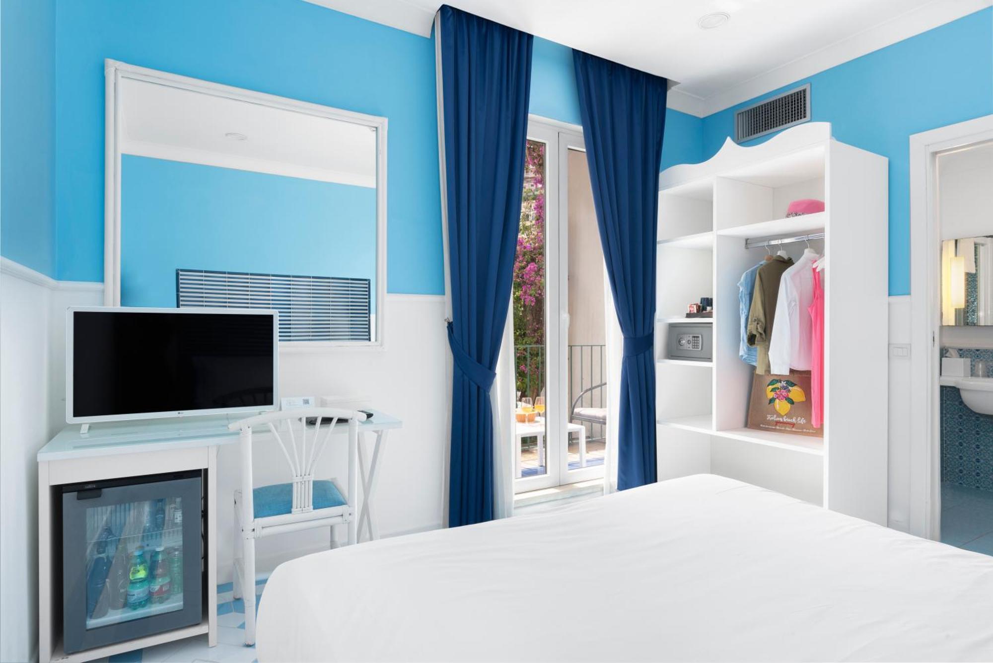 Hotel Bougainville Positano Phòng bức ảnh