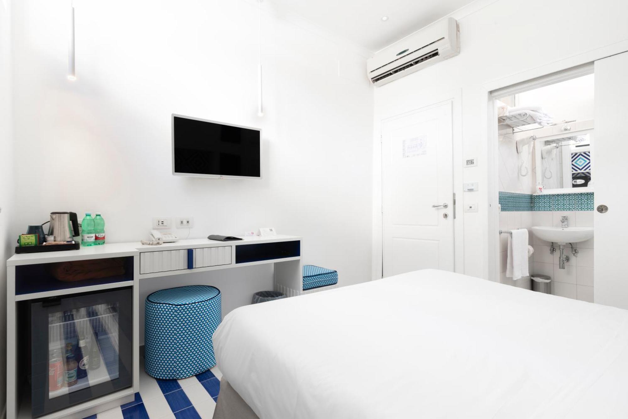 Hotel Bougainville Positano Phòng bức ảnh